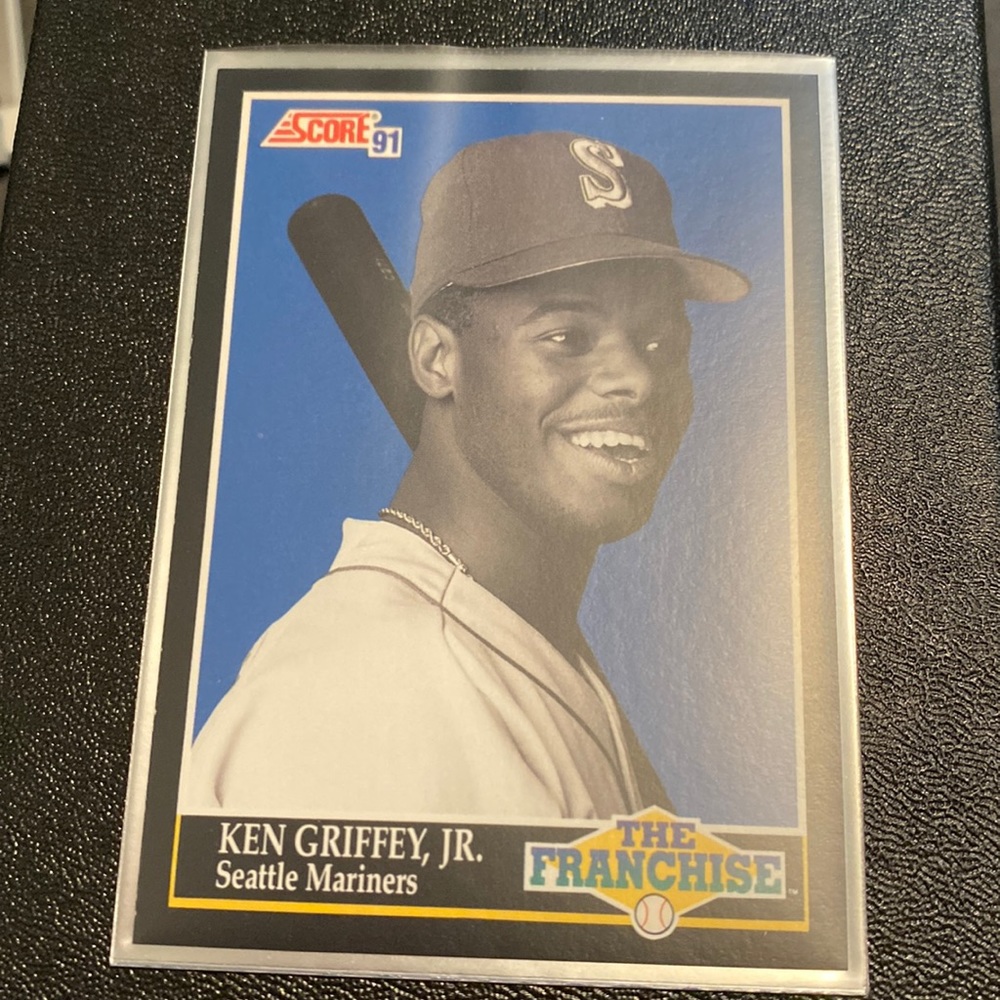Trading card—baseball Card/Open for offer / Do a bundle lets talk all mint card